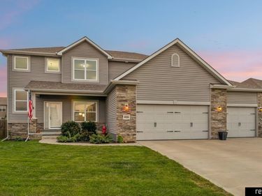 4926 N 205th Street, Elkhorn, NE 68022
