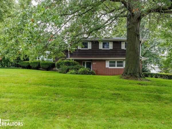 617 Main Street, Victor, IA 52347