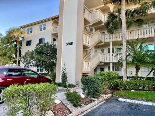3205 Portofino Point, Unit B4, Coconut Creek, FL 33066