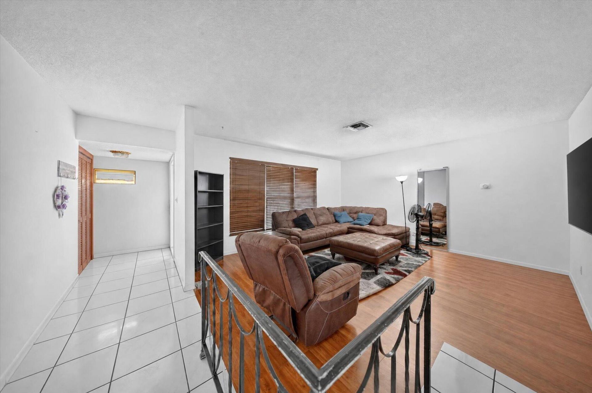 2251 SW 67th Way Ne, Miramar, FL 33023 Photo