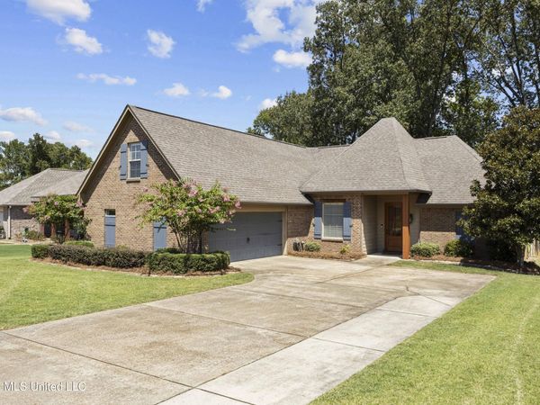131 Stillhouse Creek Drive, Madison, MS 39110