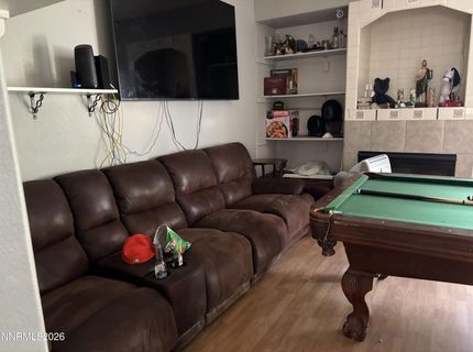 2060 S Mackenzie Circle, Sparks, NV 89431 Photo