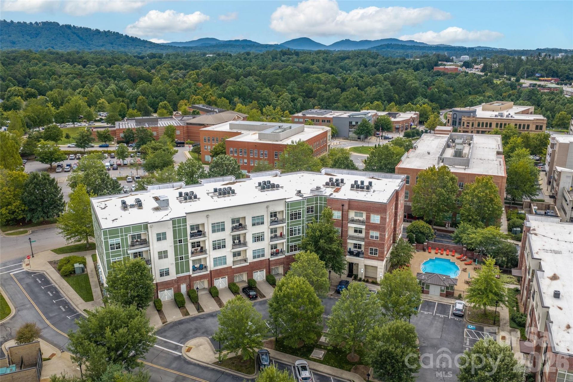 42 Schenck Parkway, Unit 205, Asheville, NC 28803 Main Photo
