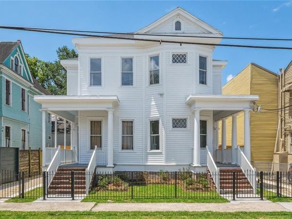 1740 JOSEPHINE Street, New Orleans, LA 70113