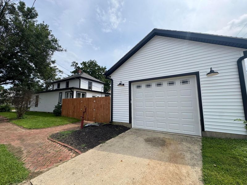 61 Bortz Street , Ashville, OH 43103 Photo 2
