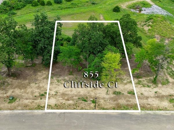 855 Cliffside, Fairborn, OH 45324