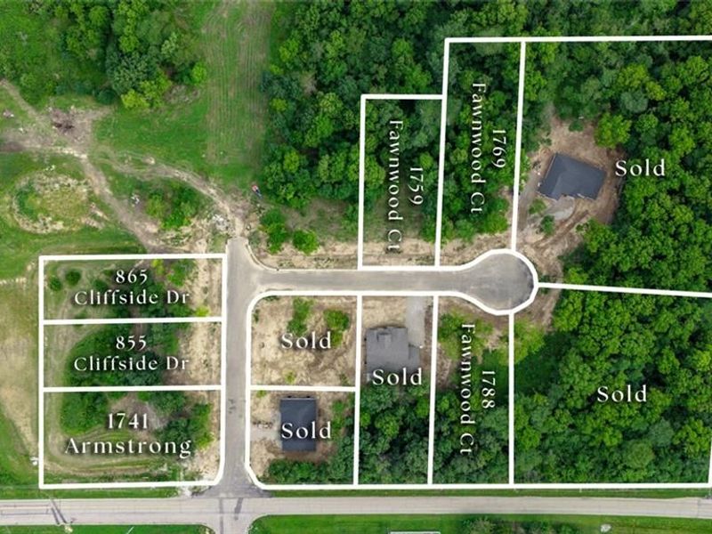855 Cliffside, Fairborn, OH 45324 Photo 2