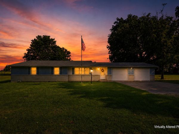 114 Melody Lane , Monett, MO 65708