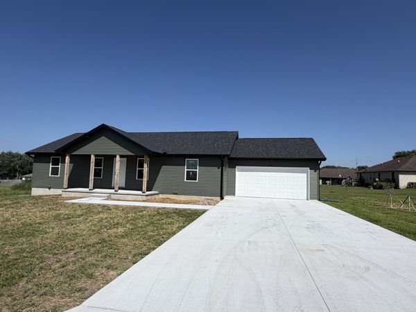 824 Birch Street , Buffalo, MO 65622