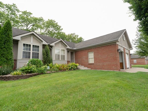 9084 Colony Park Drive, Ypsilanti, MI 48197