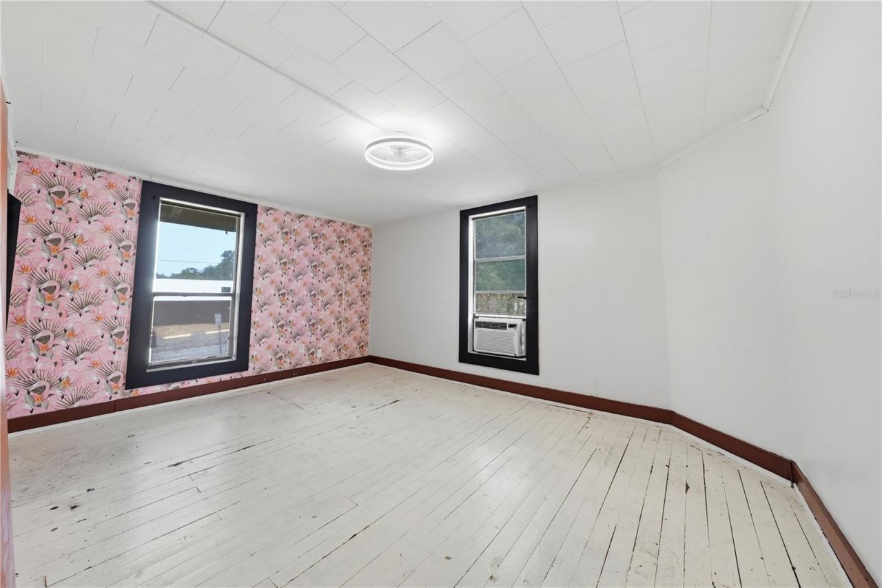 605 S Main Avenue, Minneola, FL 34715 Photo