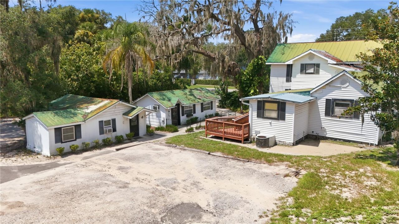 605 S Main Avenue, Minneola, FL 34715 Photo