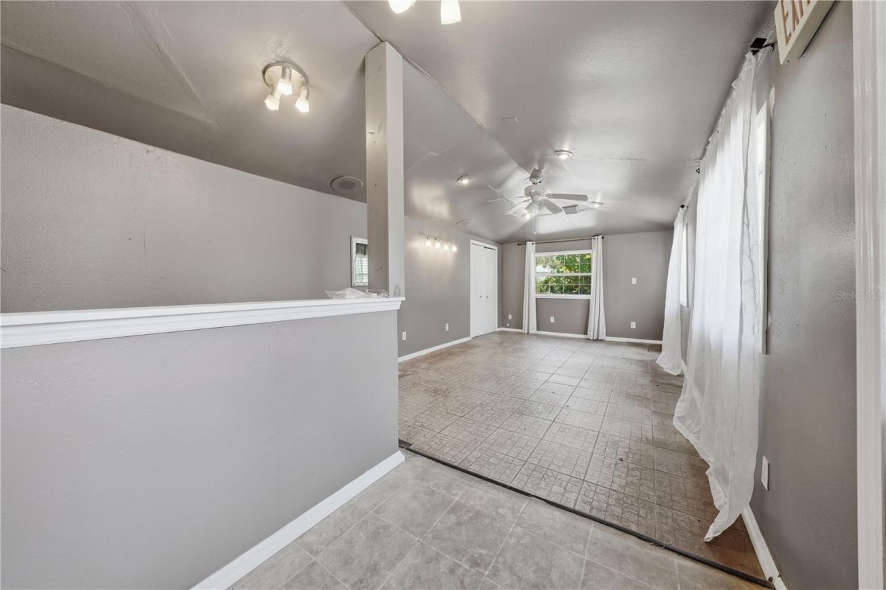 605 S Main Avenue, Minneola, FL 34715 Photo