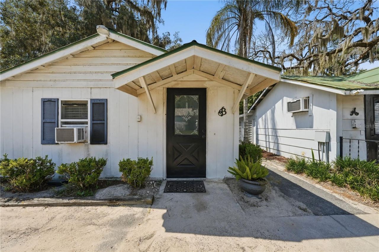 605 S Main Avenue, Minneola, FL 34715 Photo