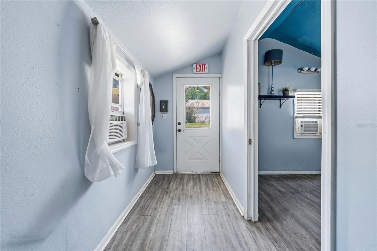 605 S Main Avenue, Minneola, FL 34715 Photo
