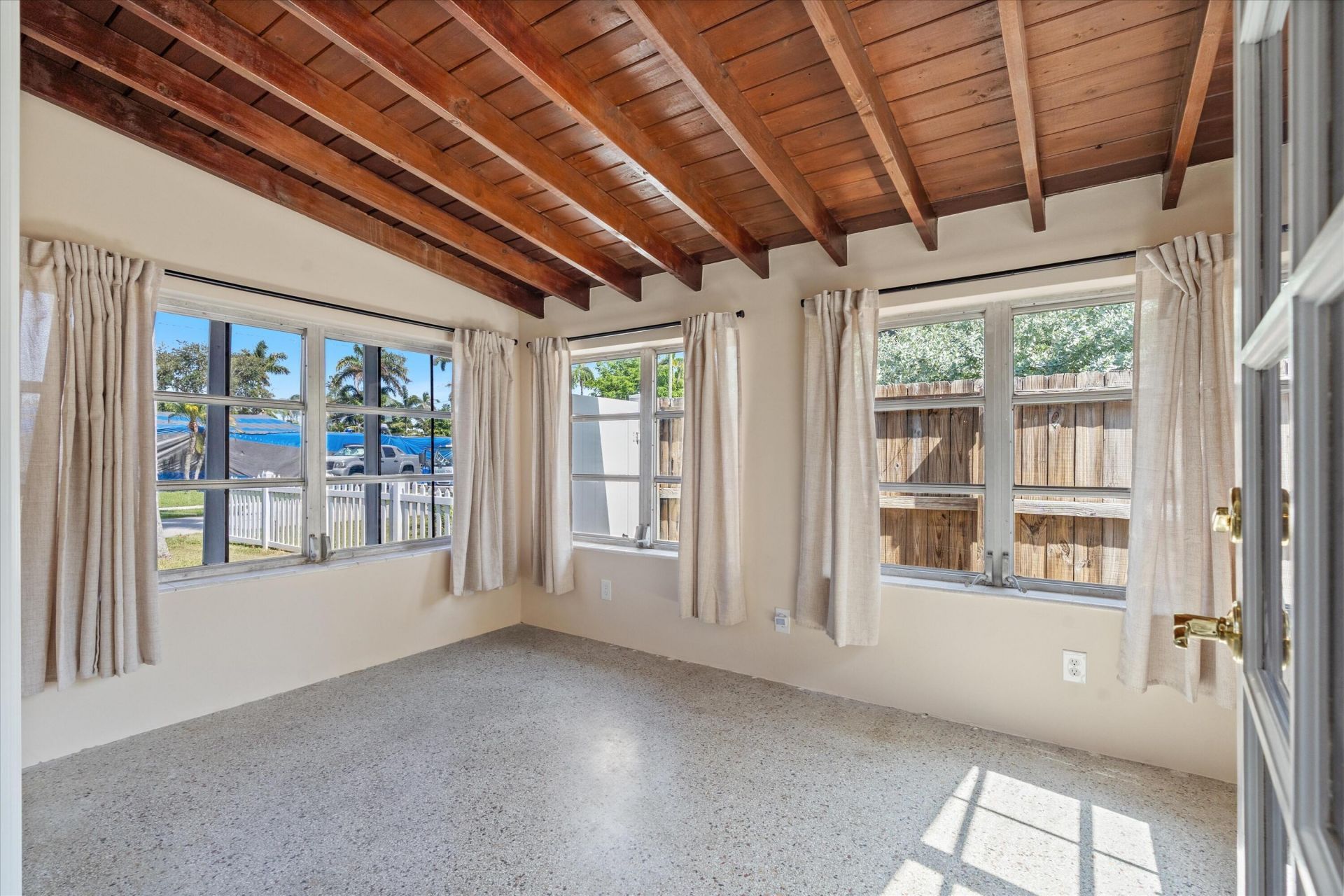 2107 N 15th Avenue, Hollywood, FL 33020 Photo