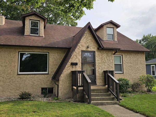 411 W 15th Street, Auburn, IN 46706