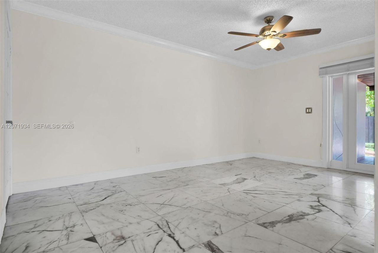 9031 SW 11th St, Miami, FL 33174 Photo