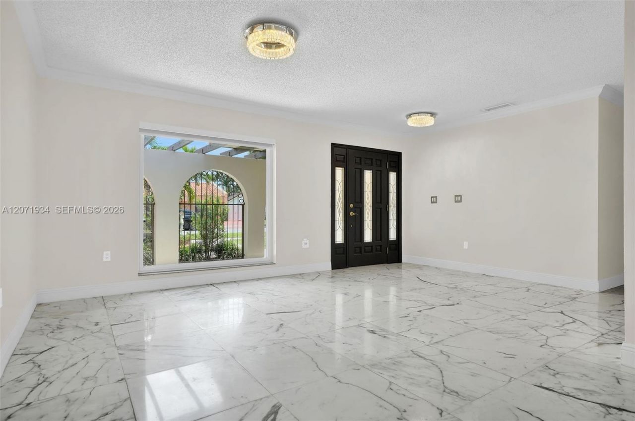 9031 SW 11th St, Miami, FL 33174 Photo
