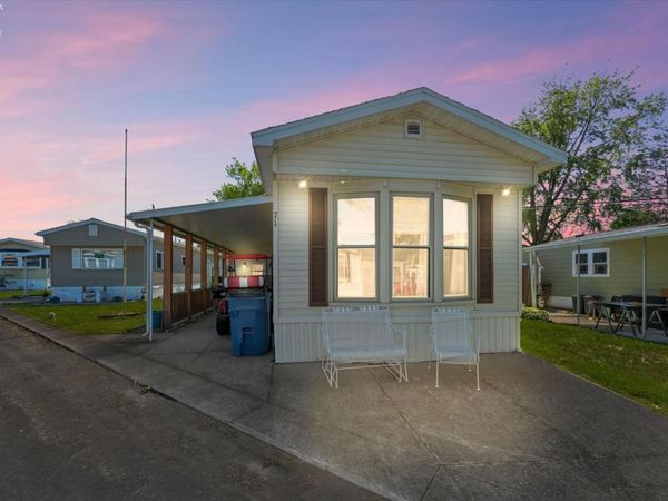 8175 North Shore Boulevard, Unit 71, Marblehead, OH 43440