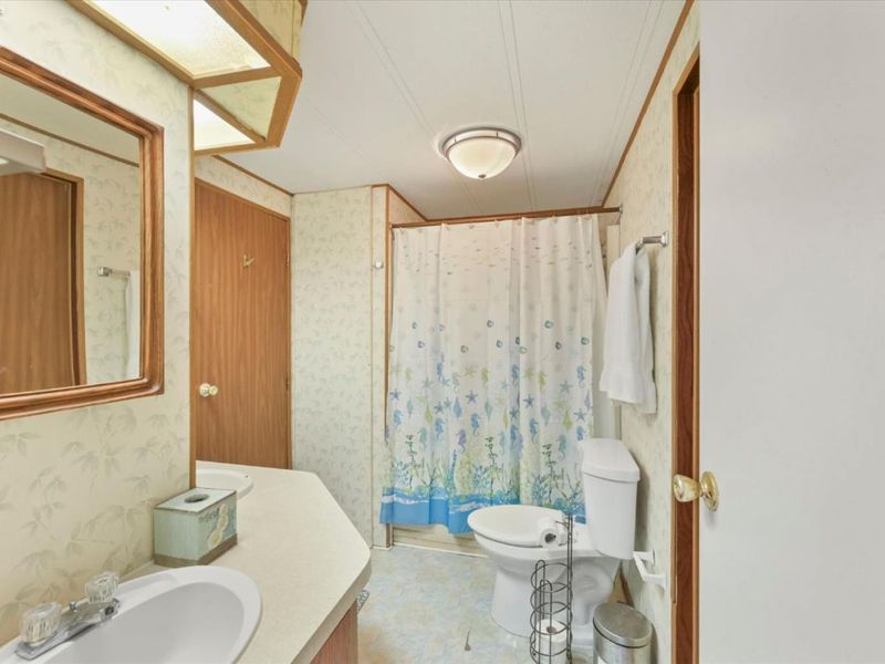 8175 North Shore Boulevard, Unit 71, Marblehead, OH 43440 Photo 11