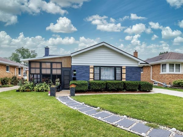 1233 Woodside Road , La Grange Park, IL 60526