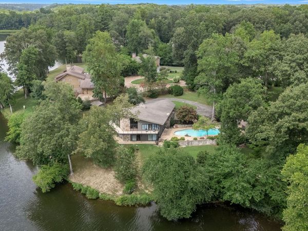 213 LAKEWOOD DRIVE, Tullahoma, TN 37388