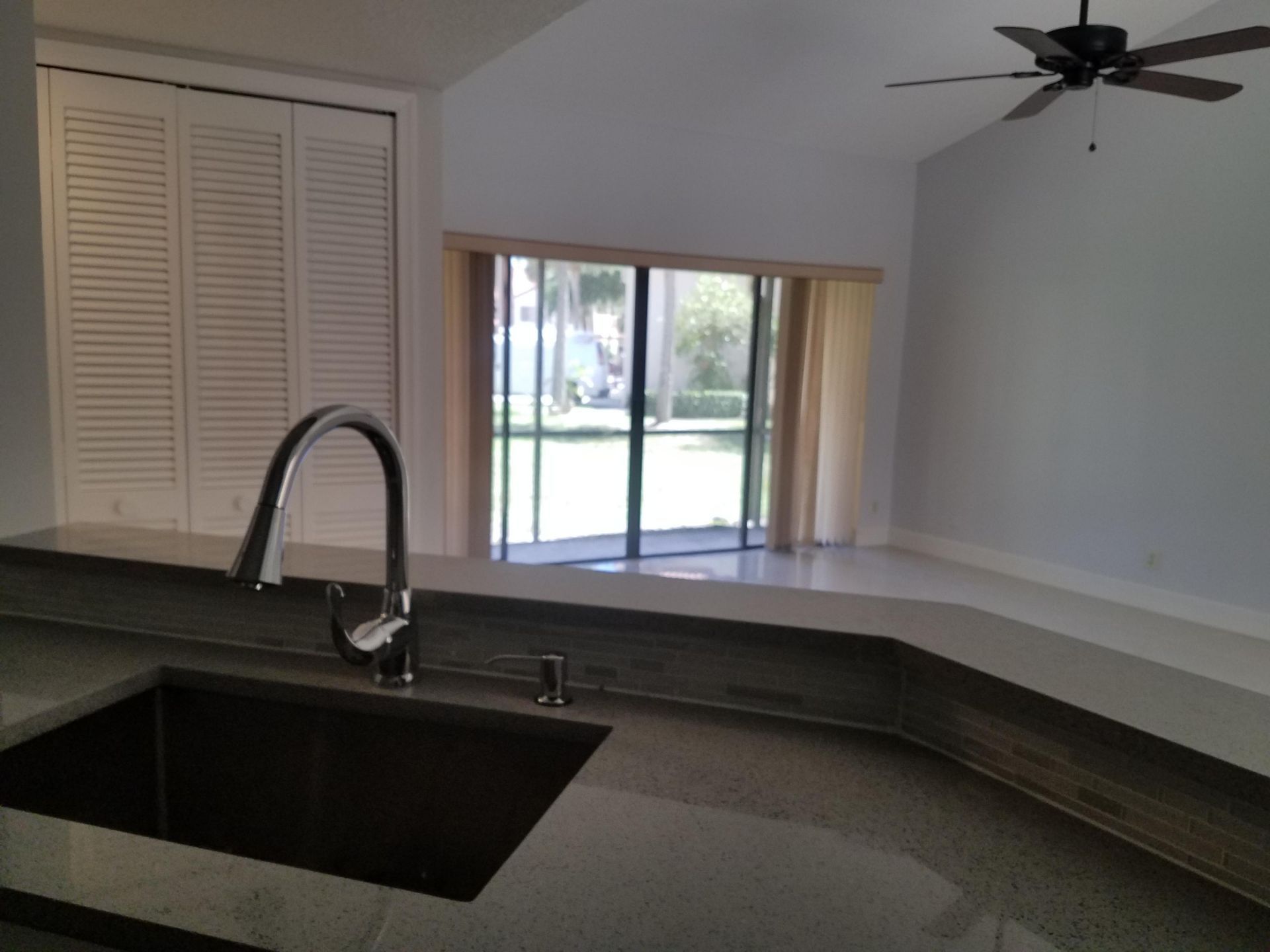 6 Vía De Casas Sur, Boynton Beach, FL 20852 Photo