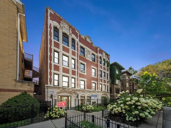 5111 S university Avenue , Unit 100, Chicago, IL 60615
