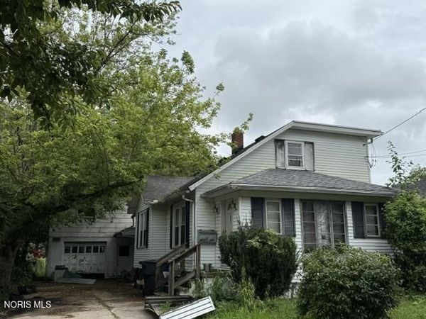 407 Buttonwood Avenue , Bowling Green, OH 43402