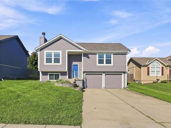 11324 N Central Street, Kansas City, MO 64155