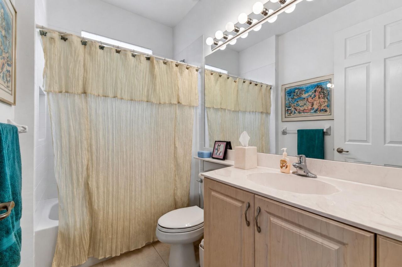 7315 Twin Falls Drive, Boynton Beach, FL 33437 Photo