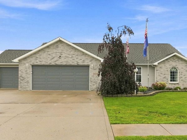 1308 W Crooked Tree Drive, Columbia City, IN 46725