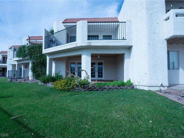 687 Marina Drive, Unit 32, Boulder City, NV 89005