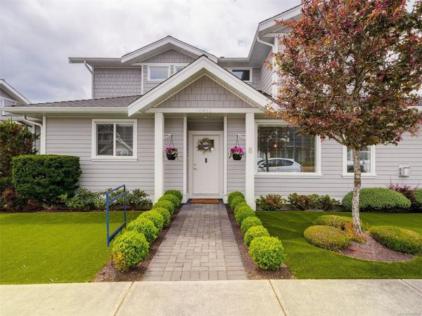 10490 Resthaven Dr , Unit #8, Sidney, BC V8L 3H7