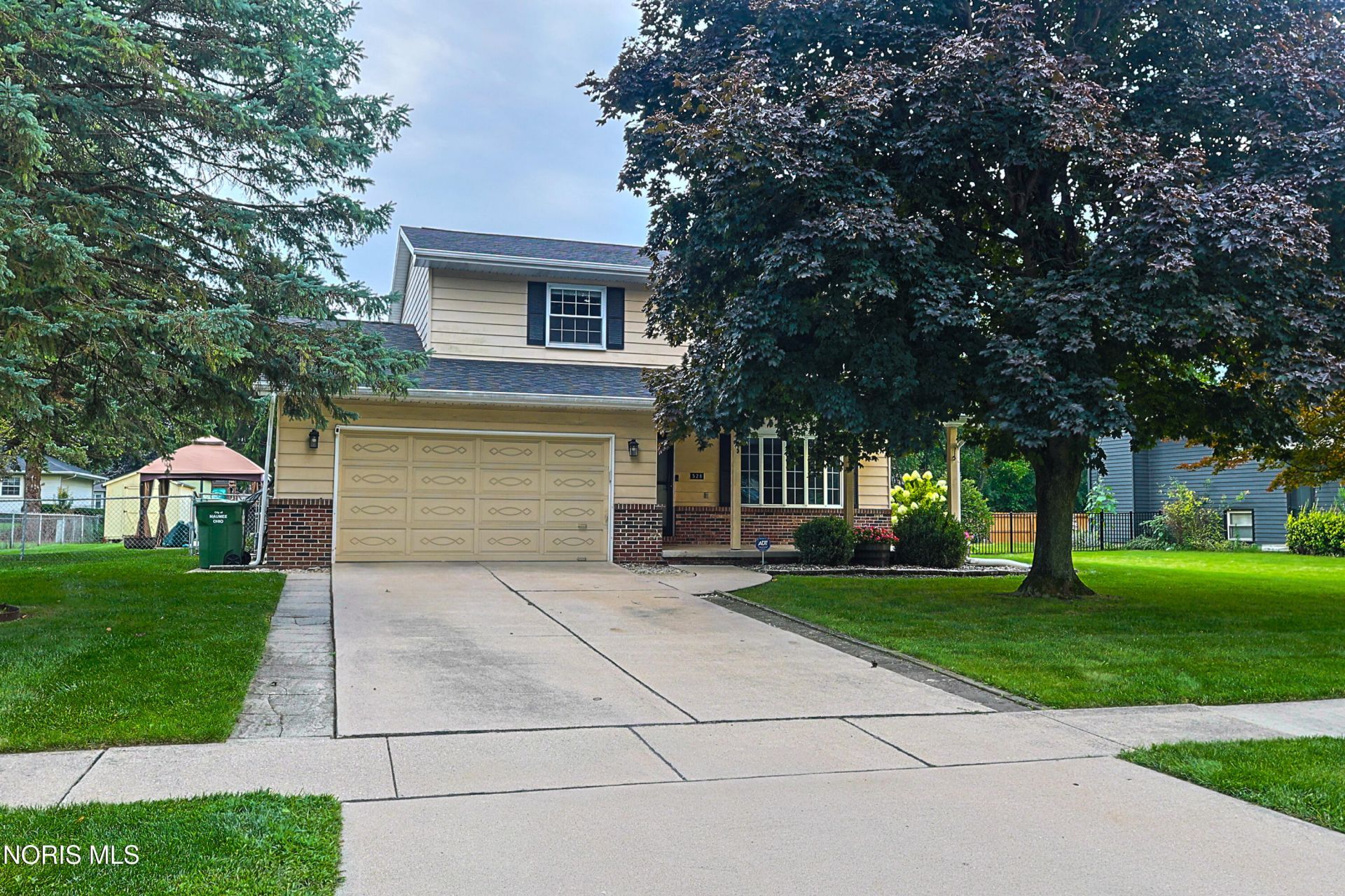528 Fairfield Park Drive, Maumee, OH 43537 Main Photo