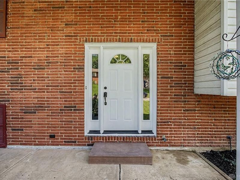 2454 Brahms Boulevard, West Carrollton, OH 45449 Photo 4