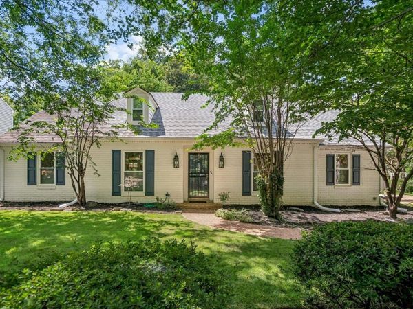 1539 RIVERDALE RD, Germantown, TN 38138