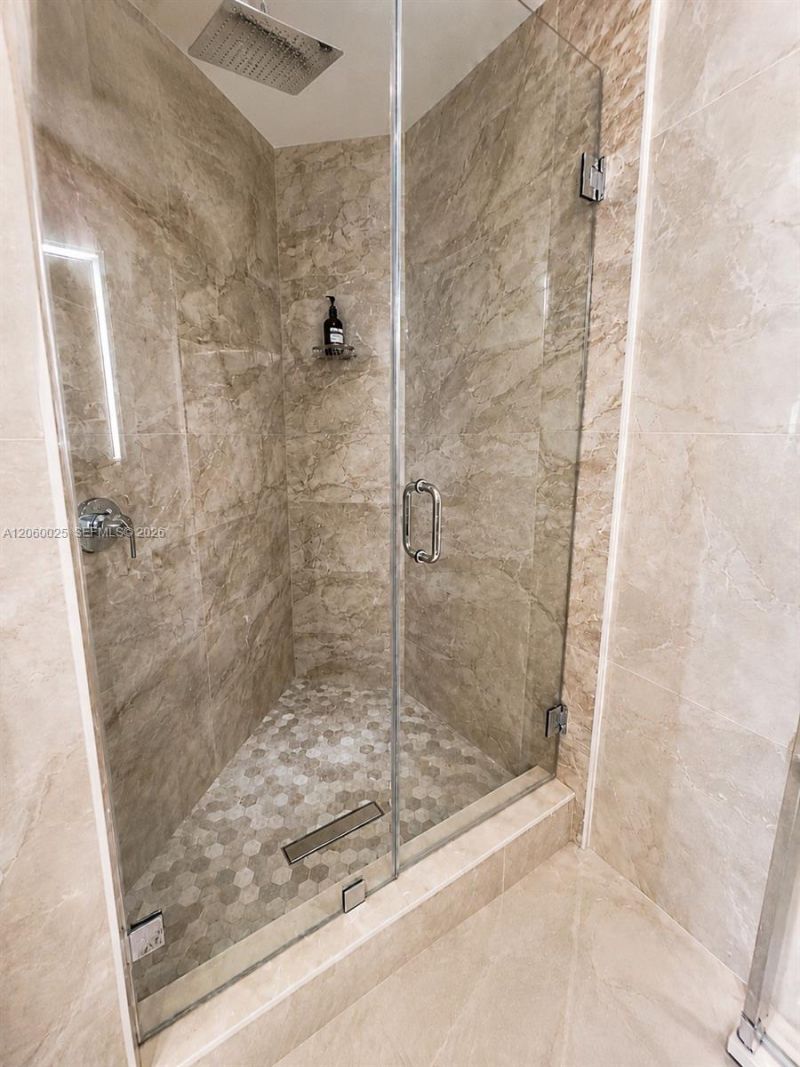 185 SW 7th St, Unit 2503, Miami, FL 33130 Photo