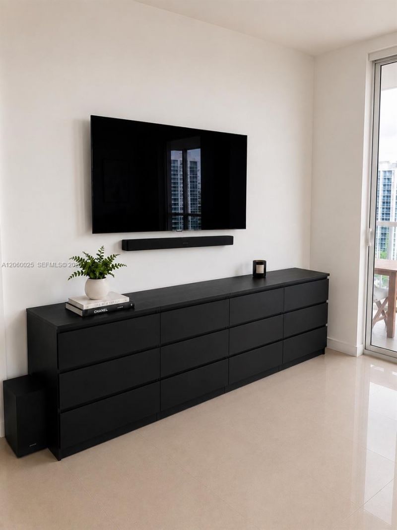 185 SW 7th St, Unit 2503, Miami, FL 33130 Photo