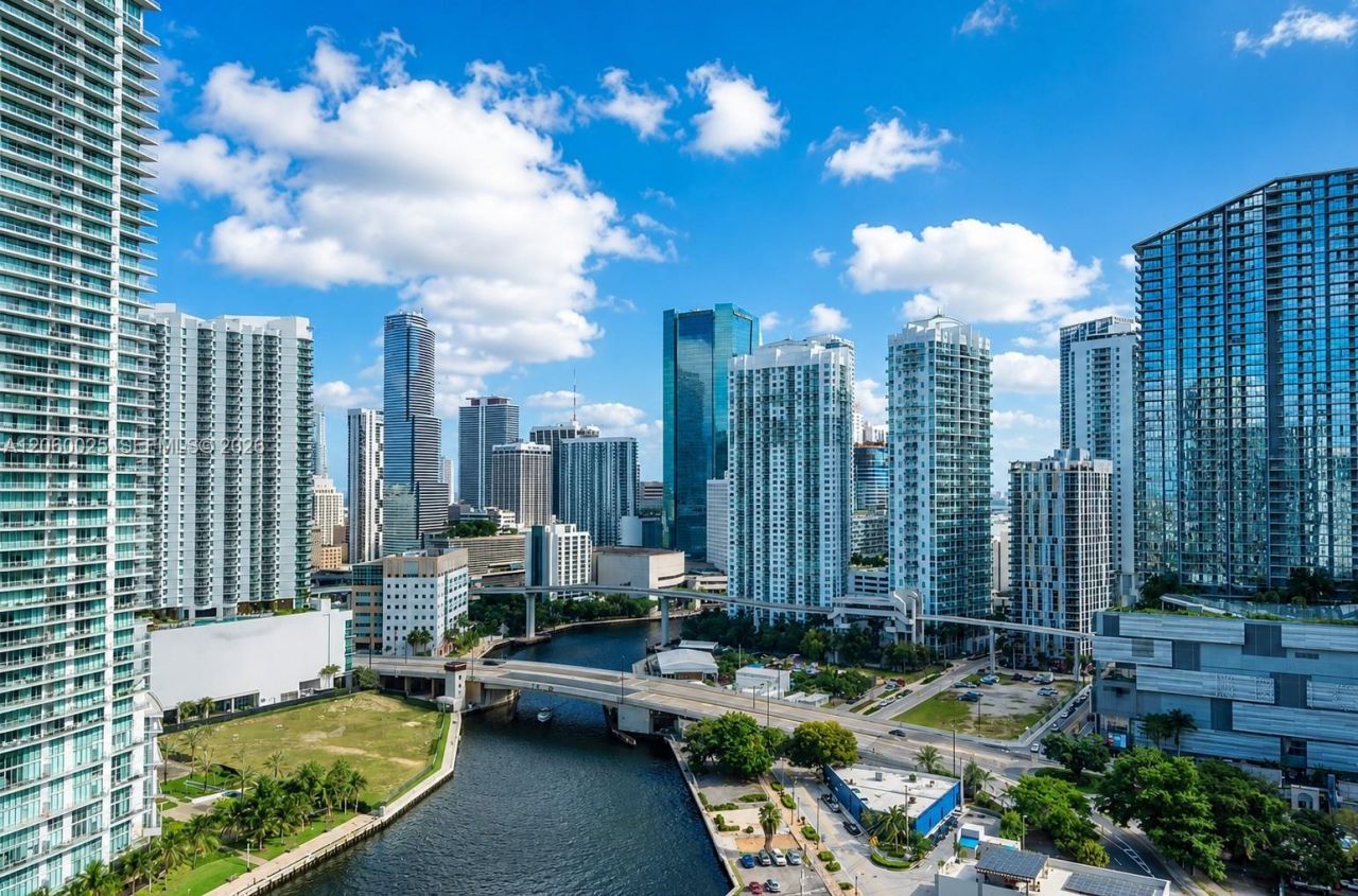185 SW 7th St, Unit 2503, Miami, FL 33130 Photo