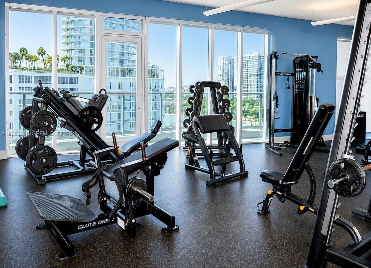 185 SW 7th St, Unit 2503, Miami, FL 33130 Photo
