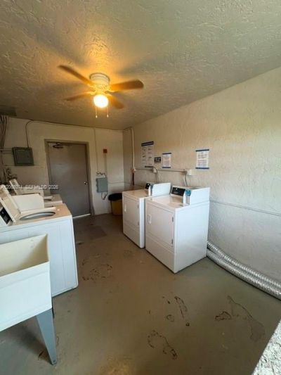 9440 Poinciana Pl, Unit 404, Davie, FL 33324 Photo