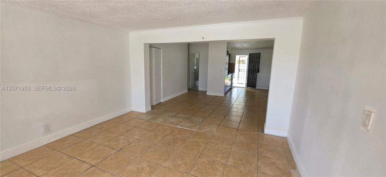 2230 Service Rd , Opa Locka, FL 33054 Photo