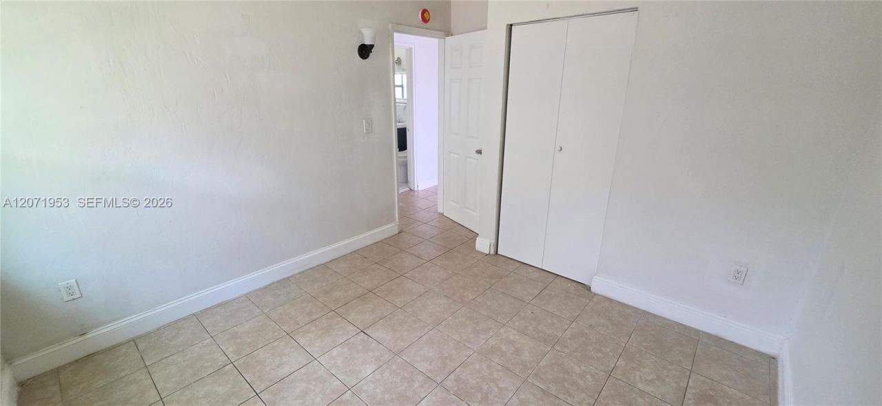 2230 Service Rd , Opa Locka, FL 33054 Photo