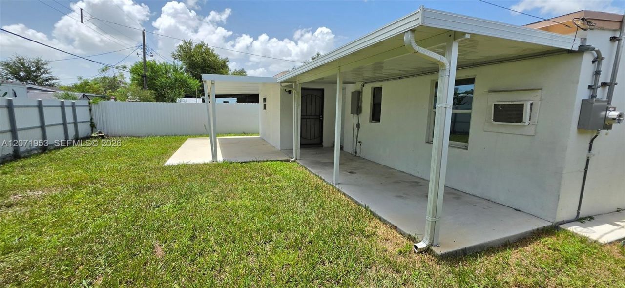 2230 Service Rd , Opa Locka, FL 33054 Photo