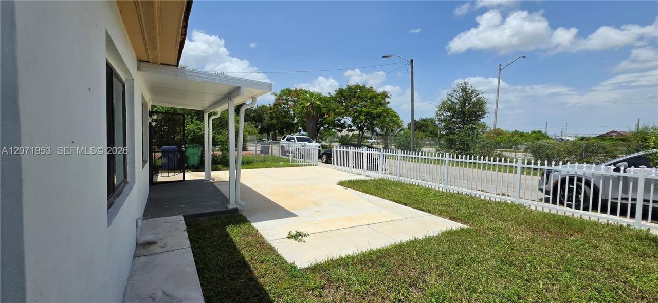 2230 Service Rd , Opa Locka, FL 33054 Photo