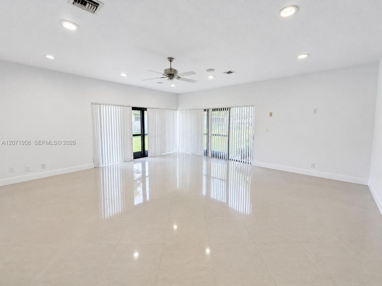 8142 Silver Palm Ct , Unit 17, Tamarac, FL 33321 Photo