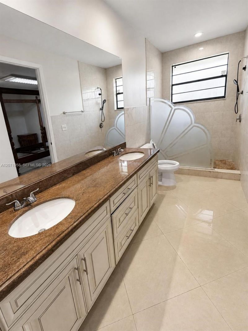 8142 Silver Palm Ct , Unit 17, Tamarac, FL 33321 Photo