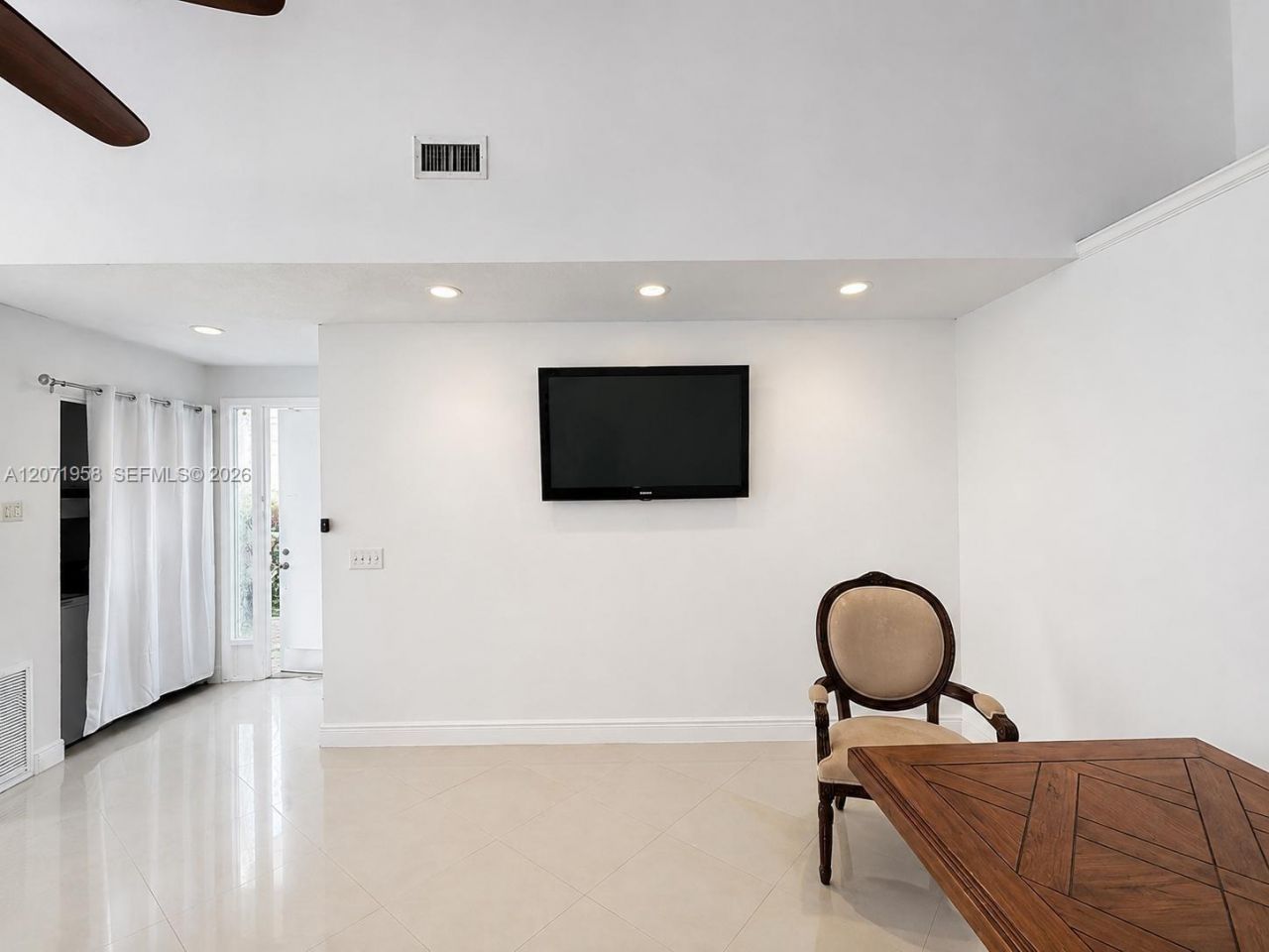 8142 Silver Palm Ct , Unit 17, Tamarac, FL 33321 Photo